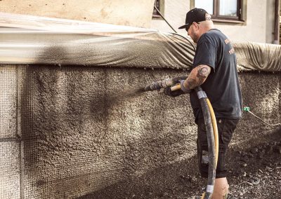 Betongkonsult sprutar betong i Särö